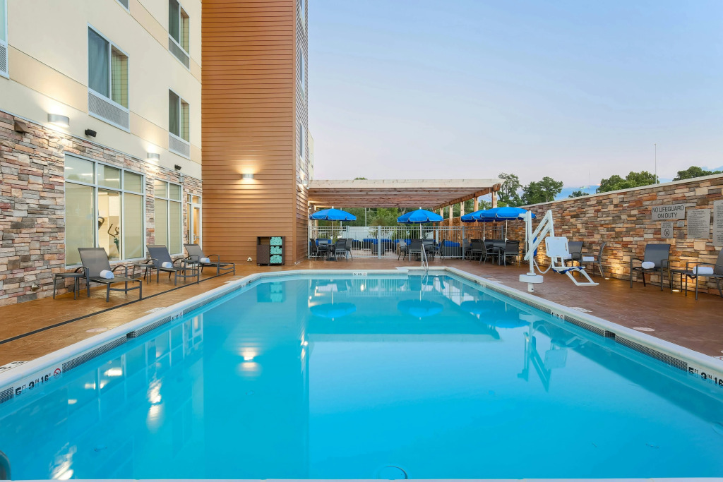 Fairfield Inn & Suites by Marriott Alexandria