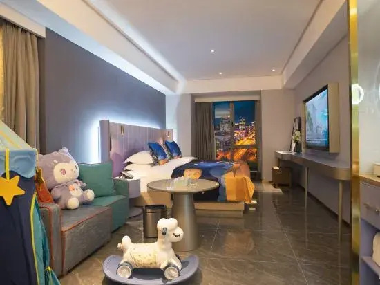 Manlu CC Hotel (Provincial Orthopedic Hospital Subway Station Store)
