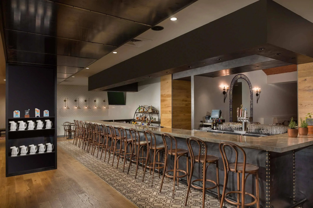 Hotel Valencia Riverwalk