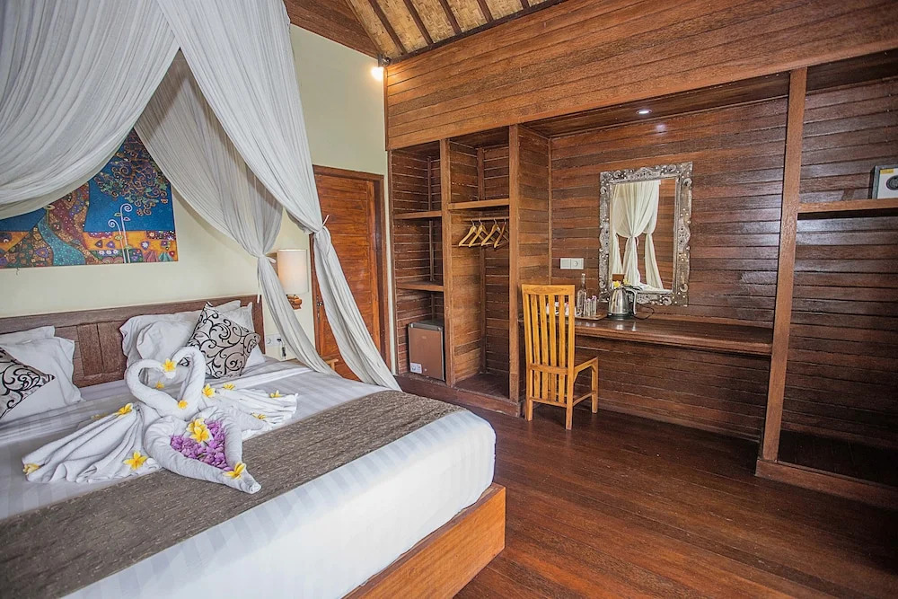 DMuncuk Huts Lembongan