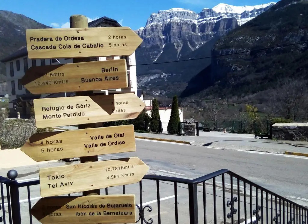 Edelweiss Hotel
