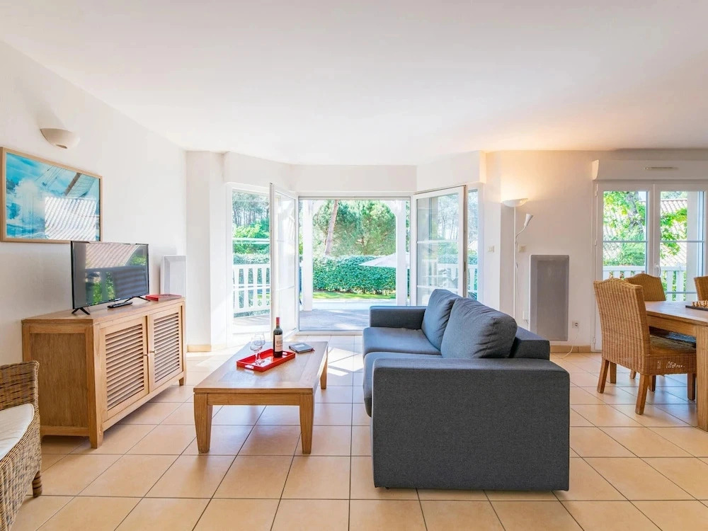 Villa for 6 People With Swimming Pool