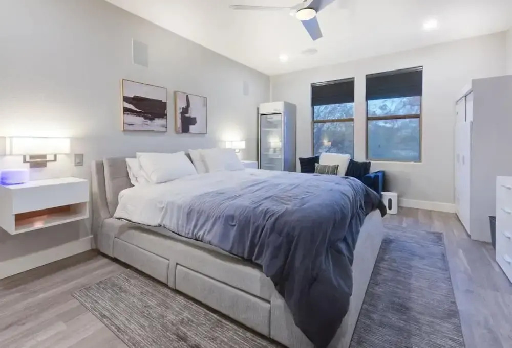 Scottsdale Condo Overlooking Golf Course