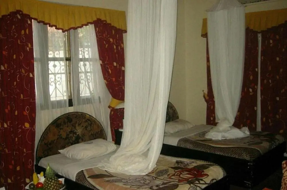 Sunrise Inn