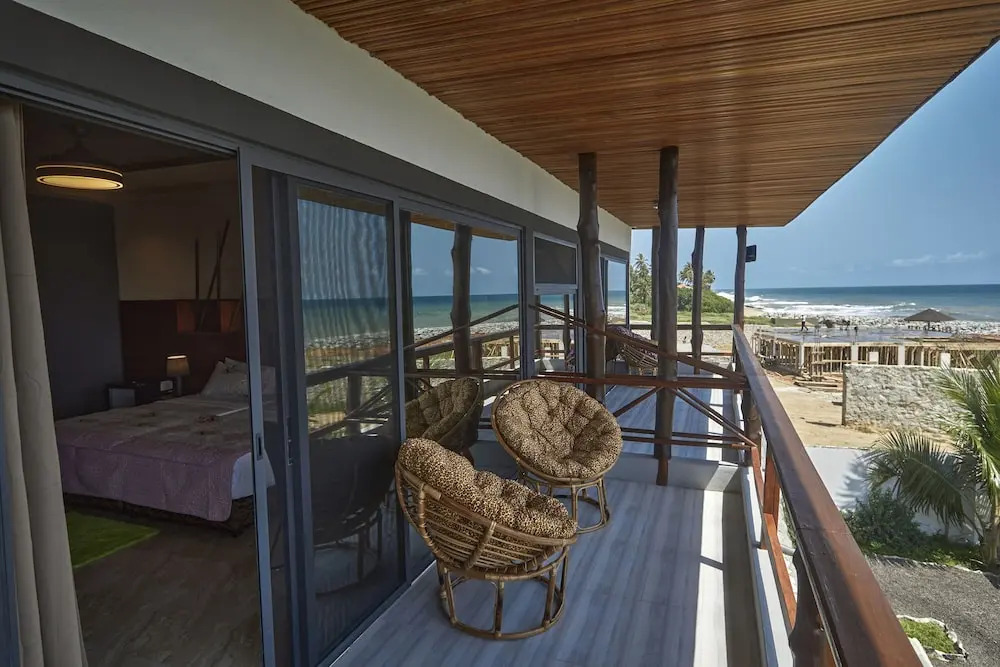 Lemon Beach Resort