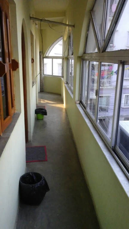 Royal Guest House & Service Apartment
