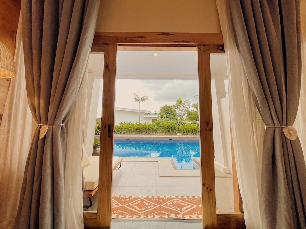 Molly Resort Bohol
