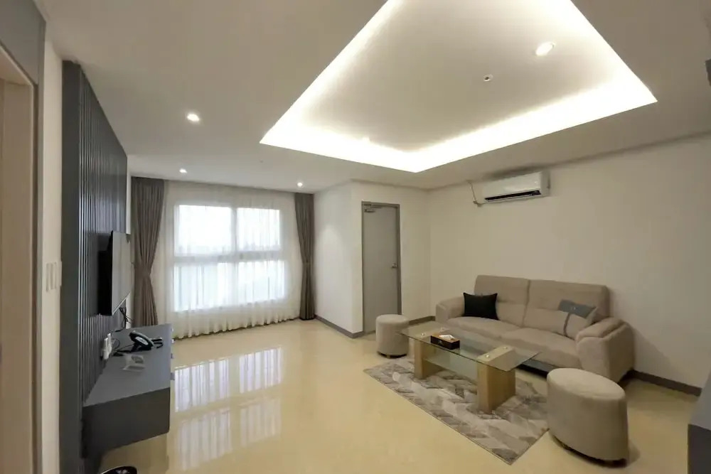 The Clover Hotel Angeles City Managed by Cocotel