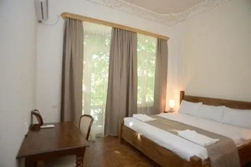 HOTEL VENETO