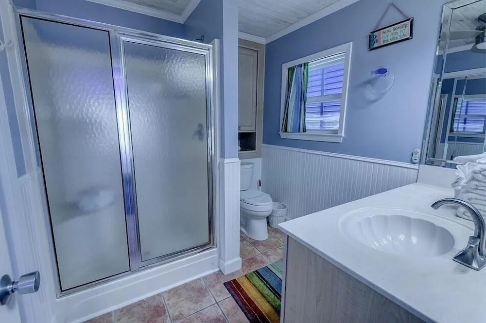 Ashby House 2 Bedroom Home by Redawning