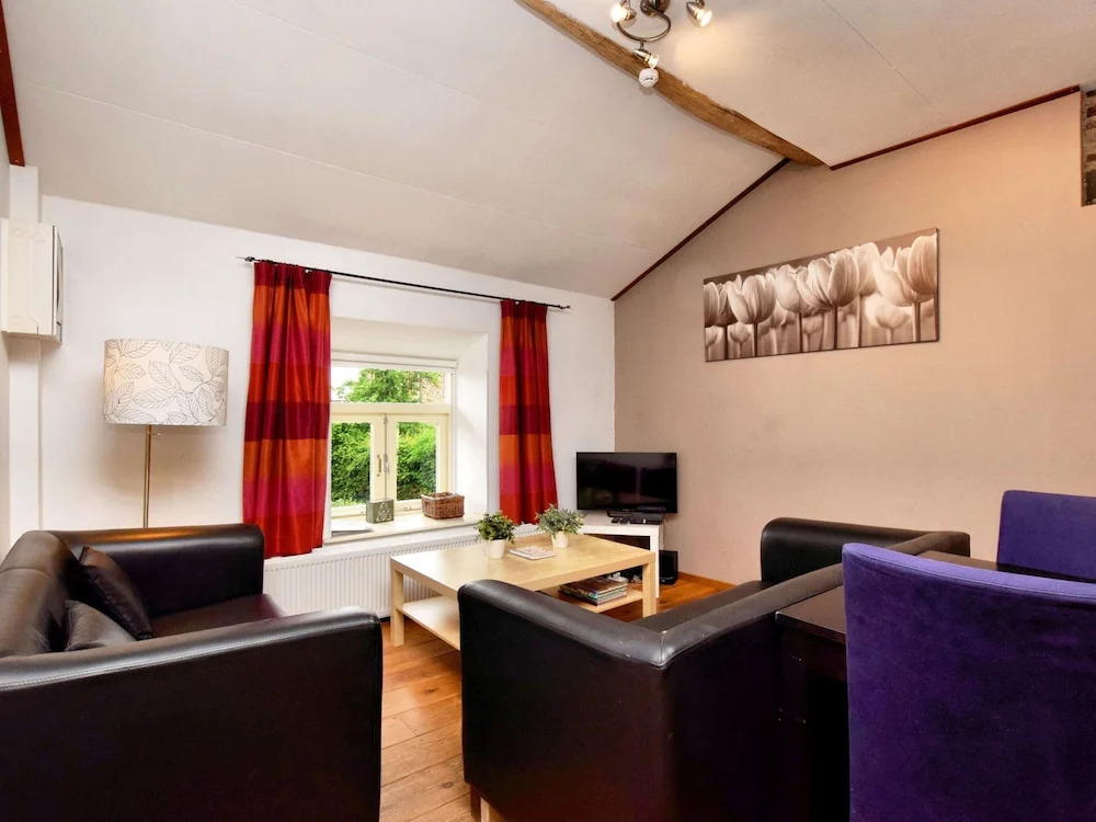 Rustic Farm Stay in Rogery