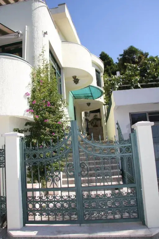 Hotel ADRIANA