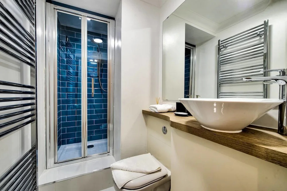 Cool Stockbridge Apartment - Edinburgh New Town
