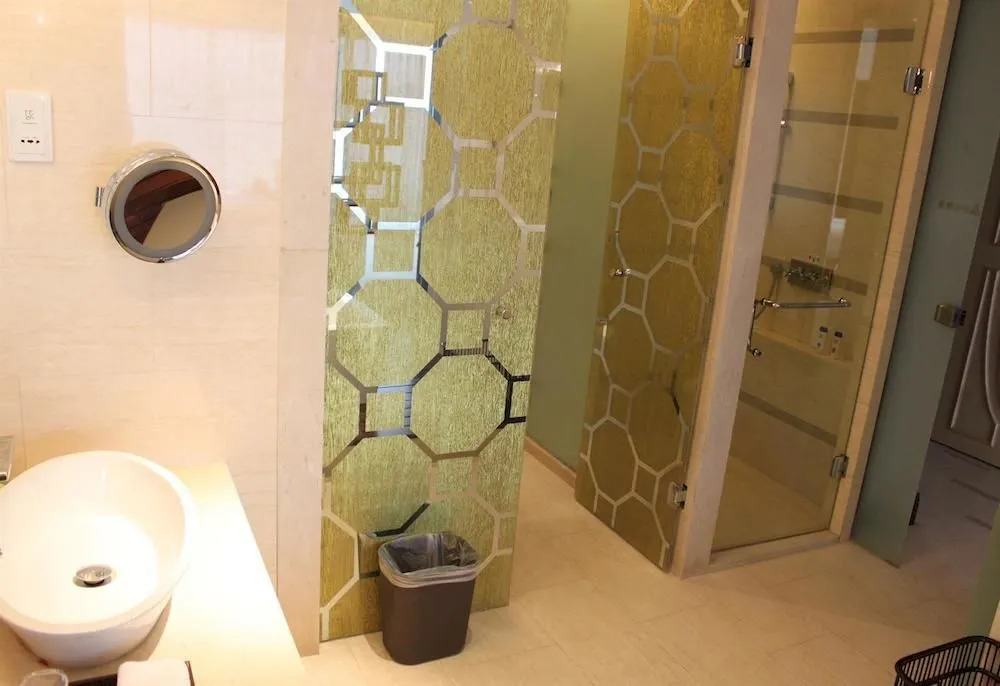 Huangshan Golf Hotel
