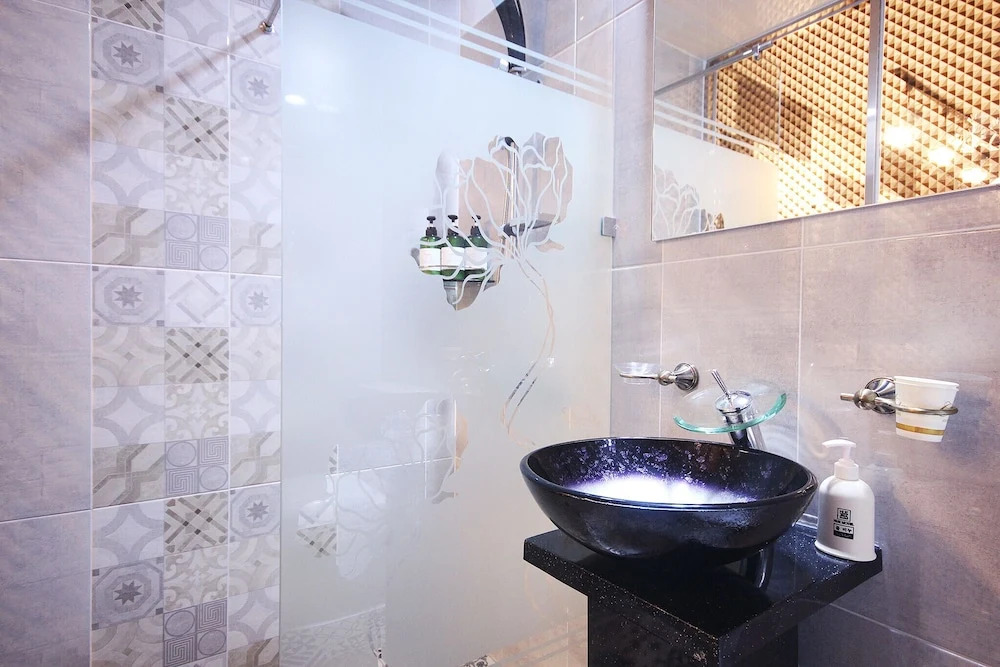 Geoje Island Sadeung K Self Check-in Motel