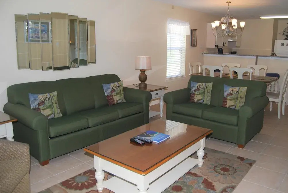 Fairways At Riveroaks 23d 3 Bedroom Condo by RedAwning