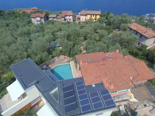 "CASABANA" - relax tutto lanno - giardino - piscina Top