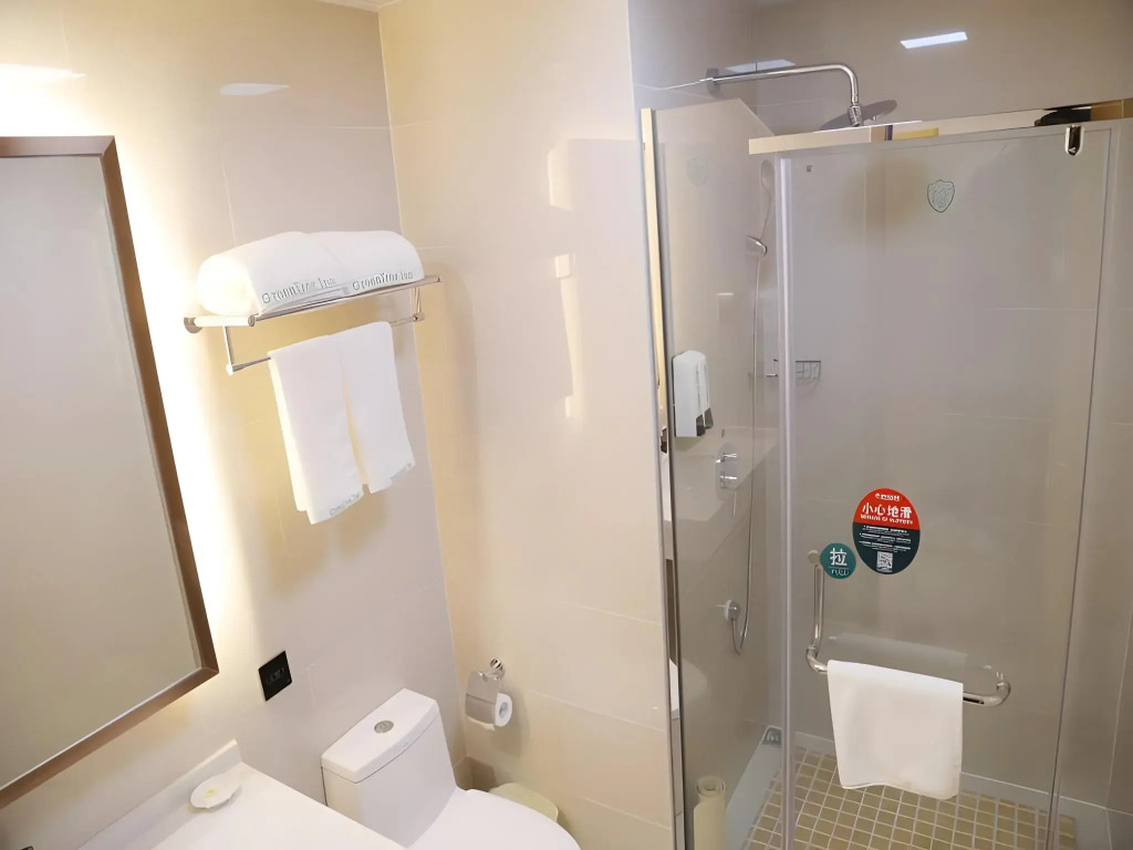 GreenTree Inn Hefei Feidong County High Speed Rail Station Wuyue Plaza Express Hotel