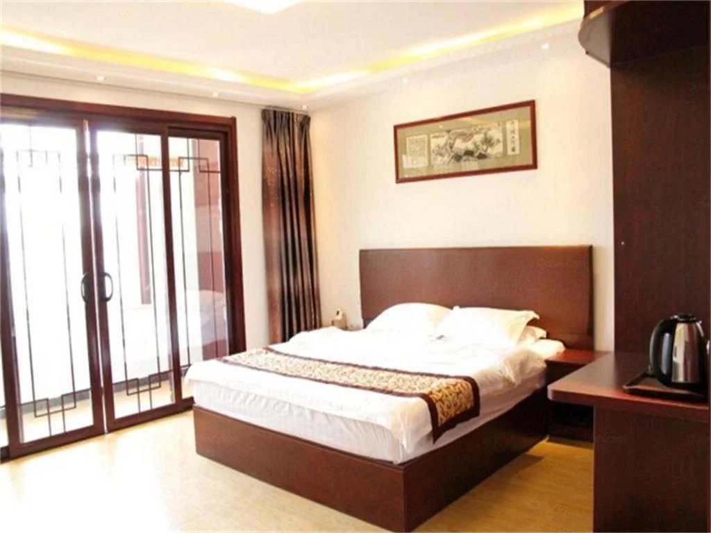 Qufu Kongfu Yayuan Hotel