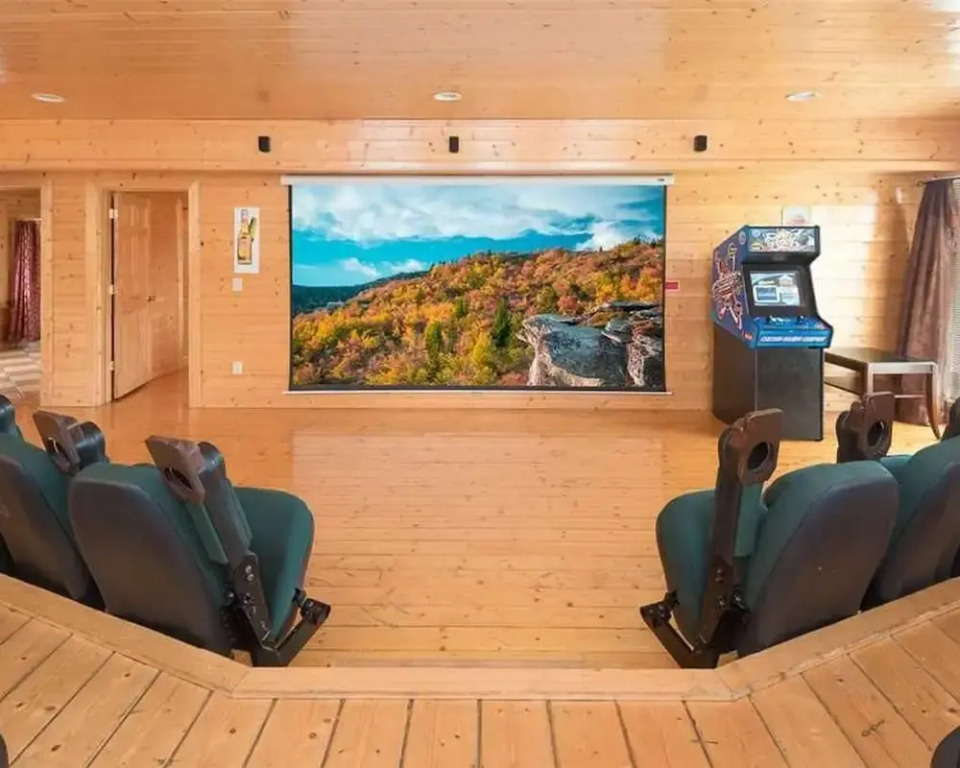 Home Theater Lodge Holiday home 8