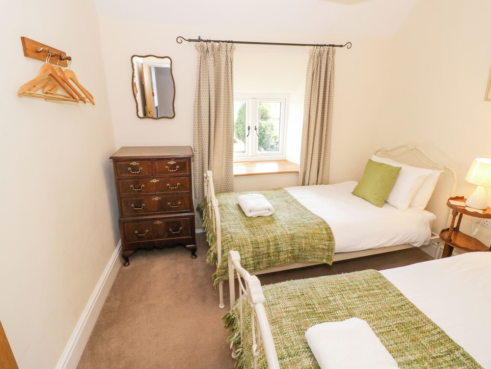 Lea Farm House