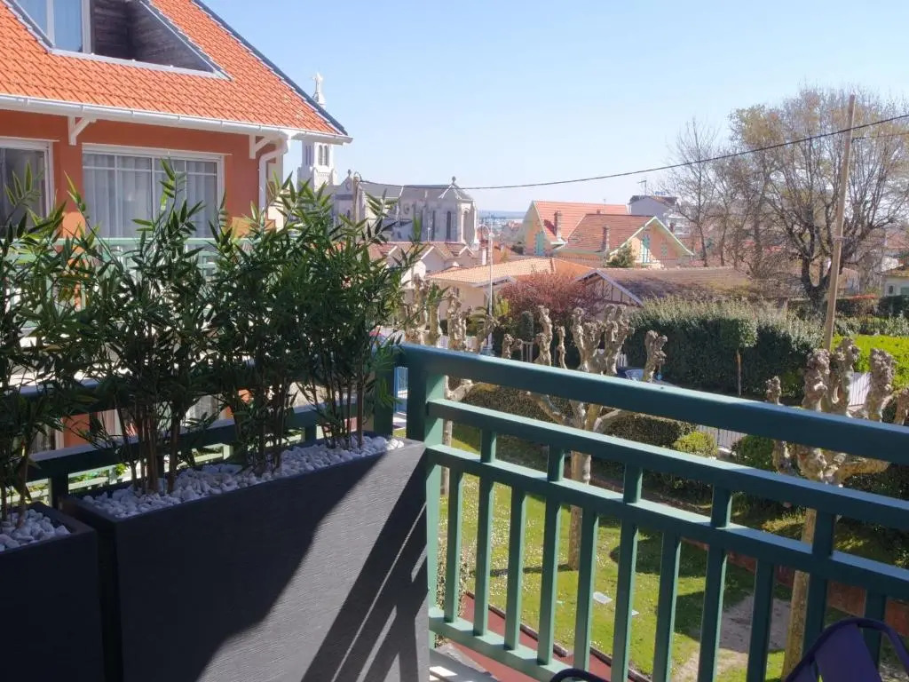 Appartement Arcachon, 4 pièces, 6 personnes - FR-1-319-370