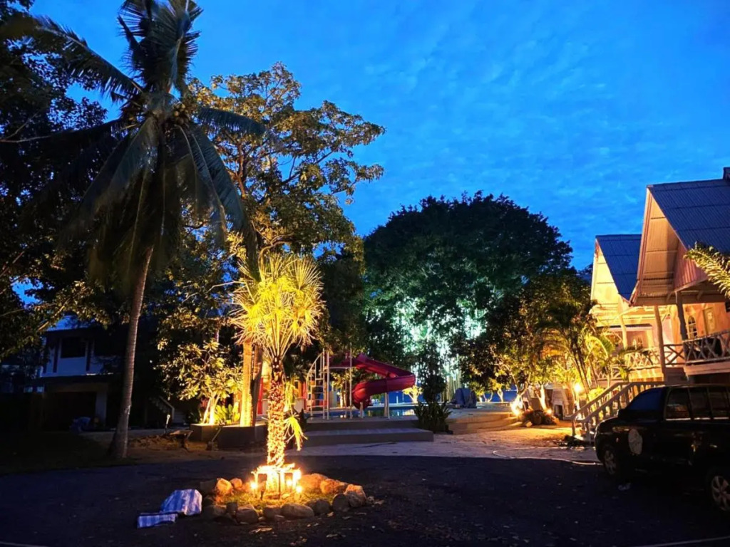 Slumber Party Beach Club and Resort Koh Phangan