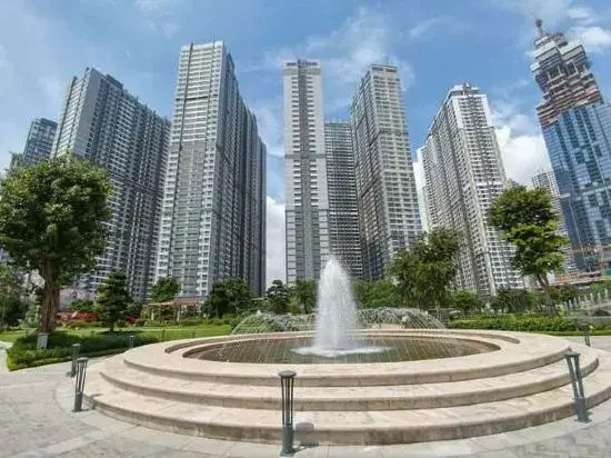 LUNA Apartment - Vinhomes Landmark 81 Urban