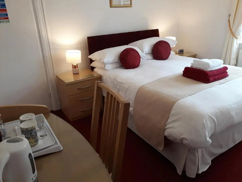 Montrose Guest House