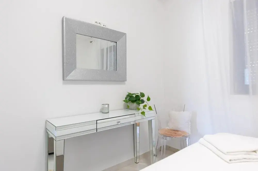 Apartment Summer Breeze Okrug Gornji