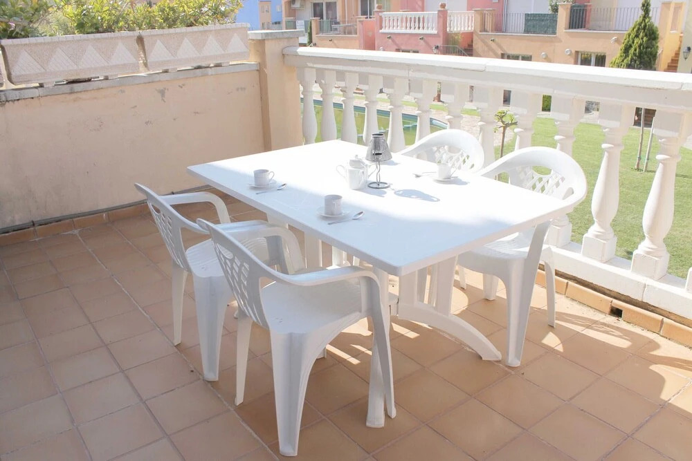 252-casa con Piscina Comunitaria y Garaje