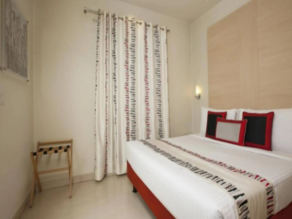 Avalon Courtyard Residence Suites