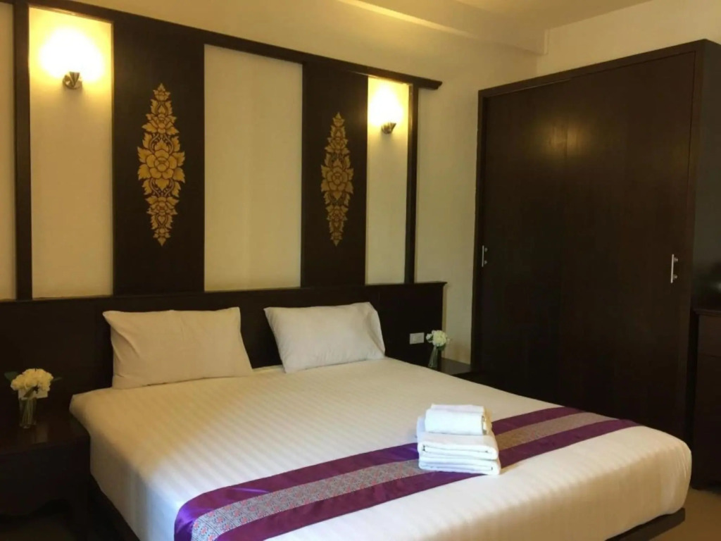 Amonruk  Hotel 2