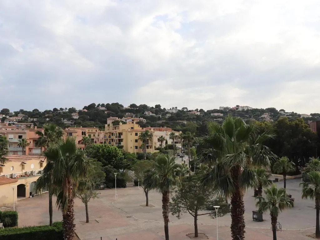Appartement Cavalaire-sur-Mer, 3 pièces, 6 personnes - FR-1-100-218