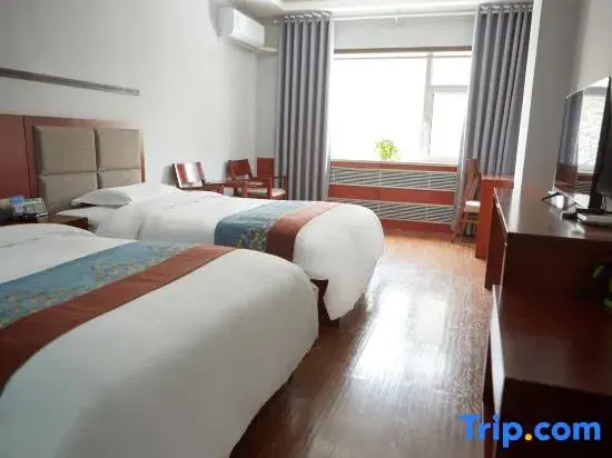 Yuzhong GongXiao Hotel