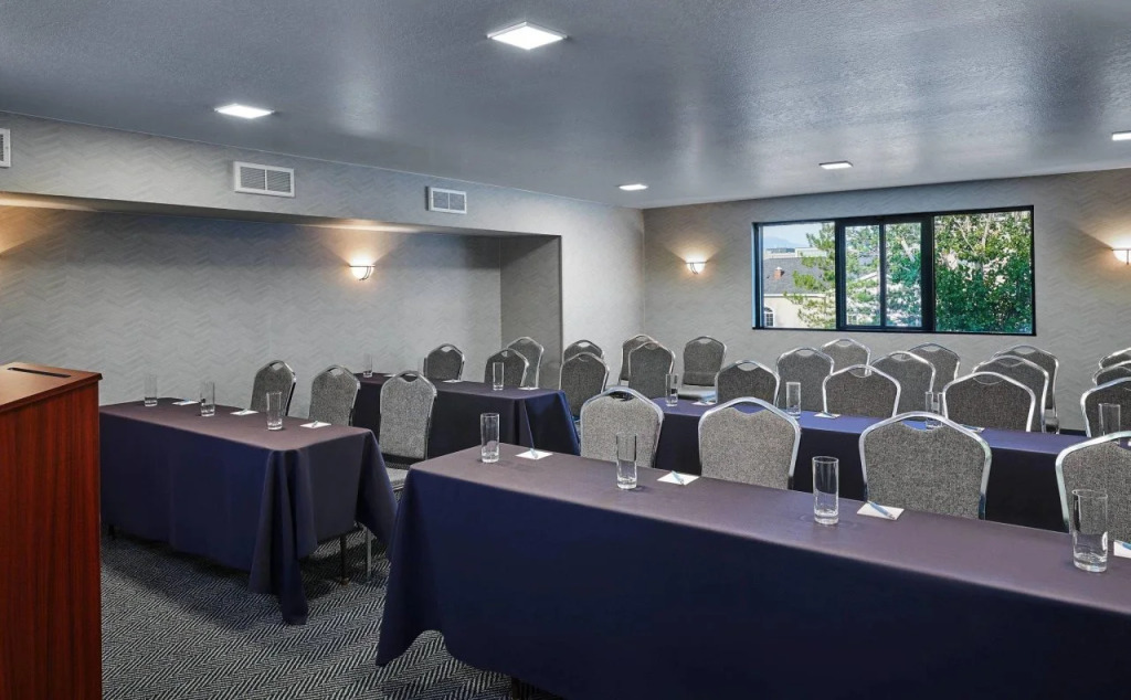 Four Points by Sheraton Salt Lake City Airport