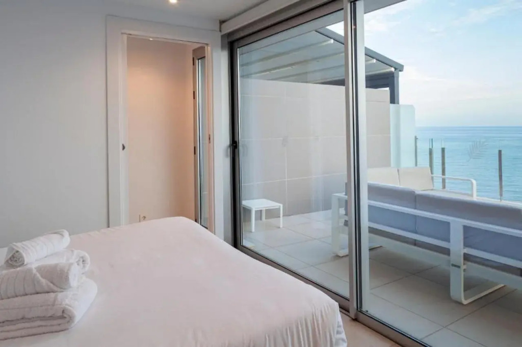 Blue Line Apartment Hotel - Be Line Group