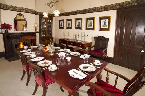 The Argoed Bed  Breakfast