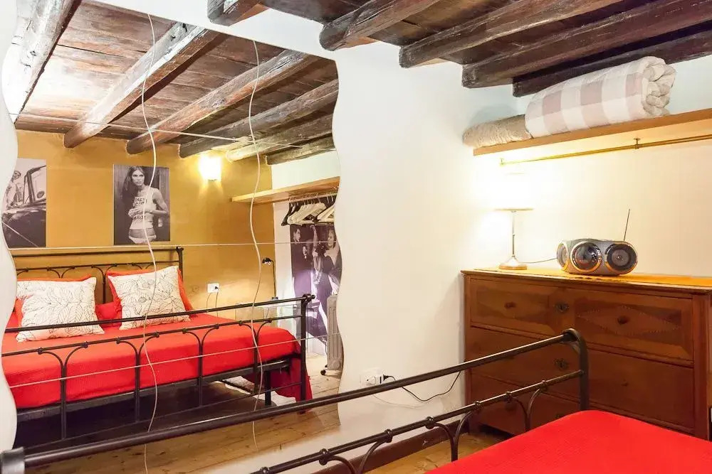 Trevi Fountain Elegant Two Bedrooms