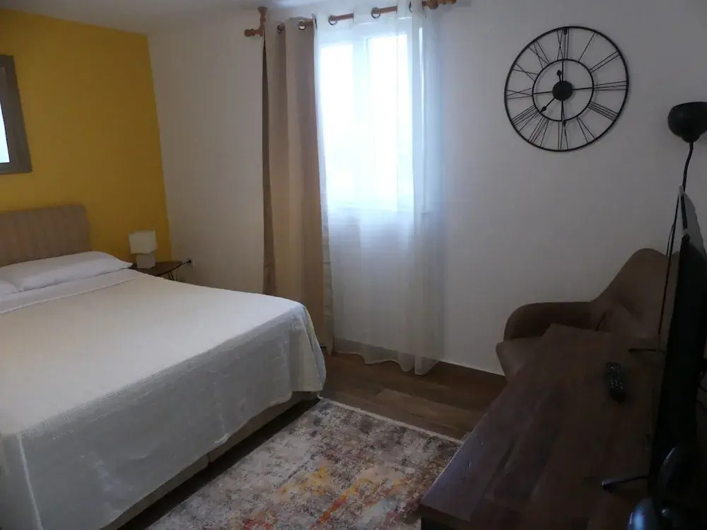 Madonna Guest House