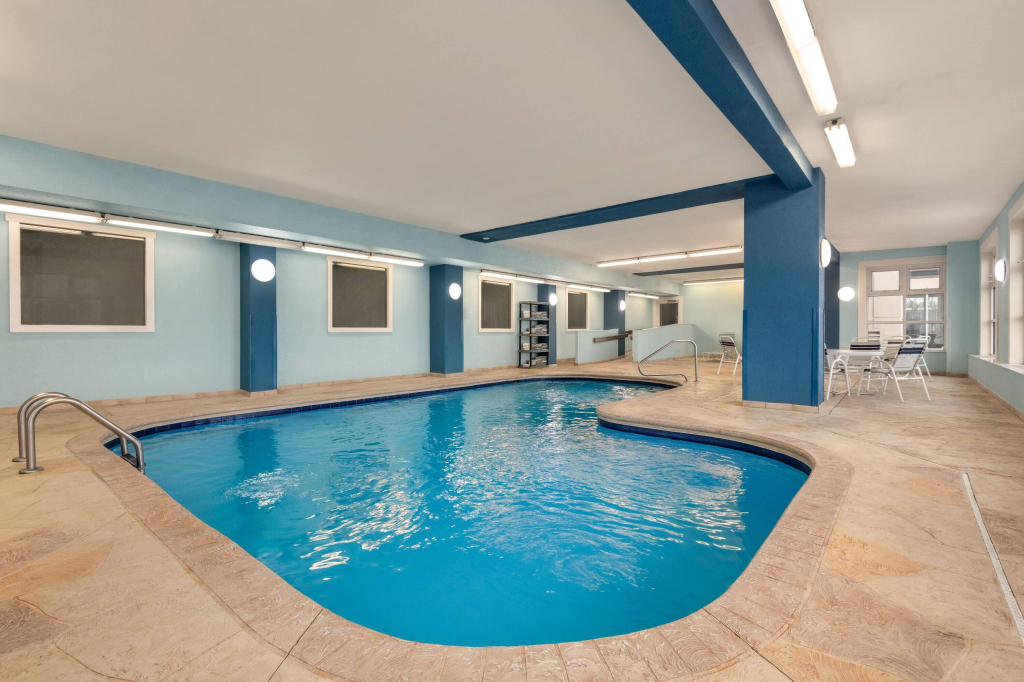 Baymont by Wyndham Rockford