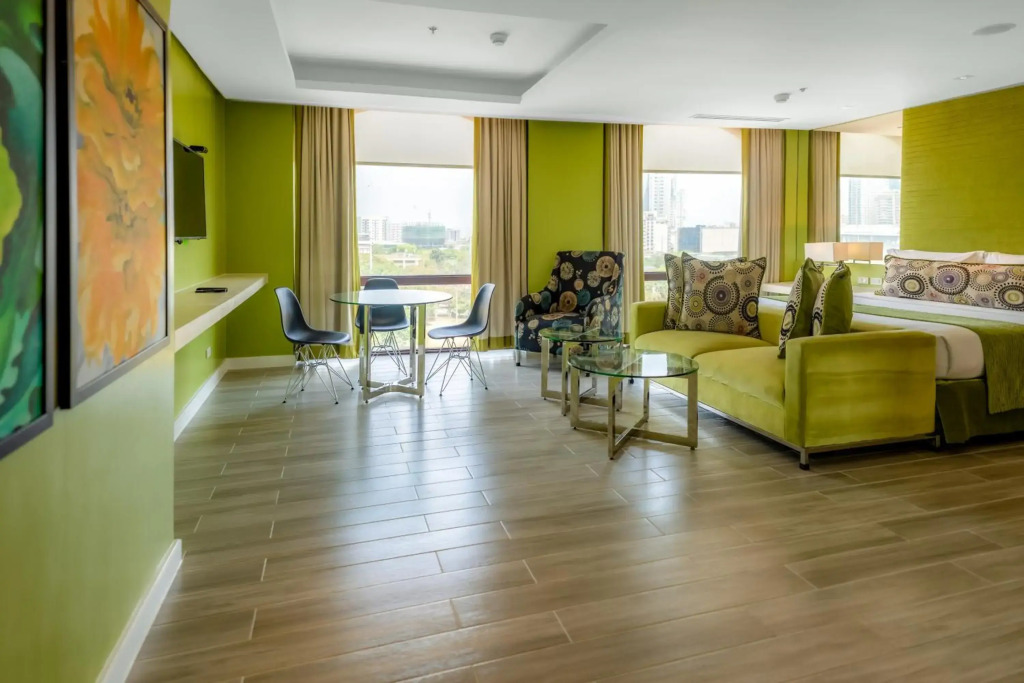 The Bayleaf Intramuros