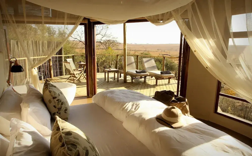 Nambiti Plains Private Game Lodge