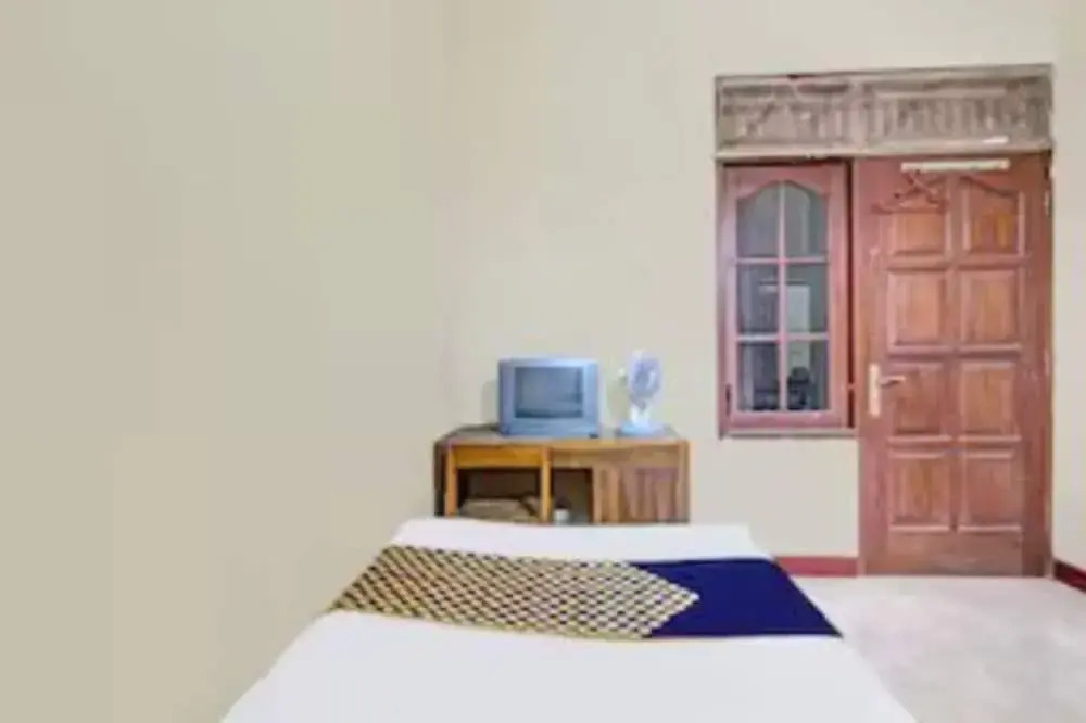 Hotel O Puri Kasih Guest House Syariah