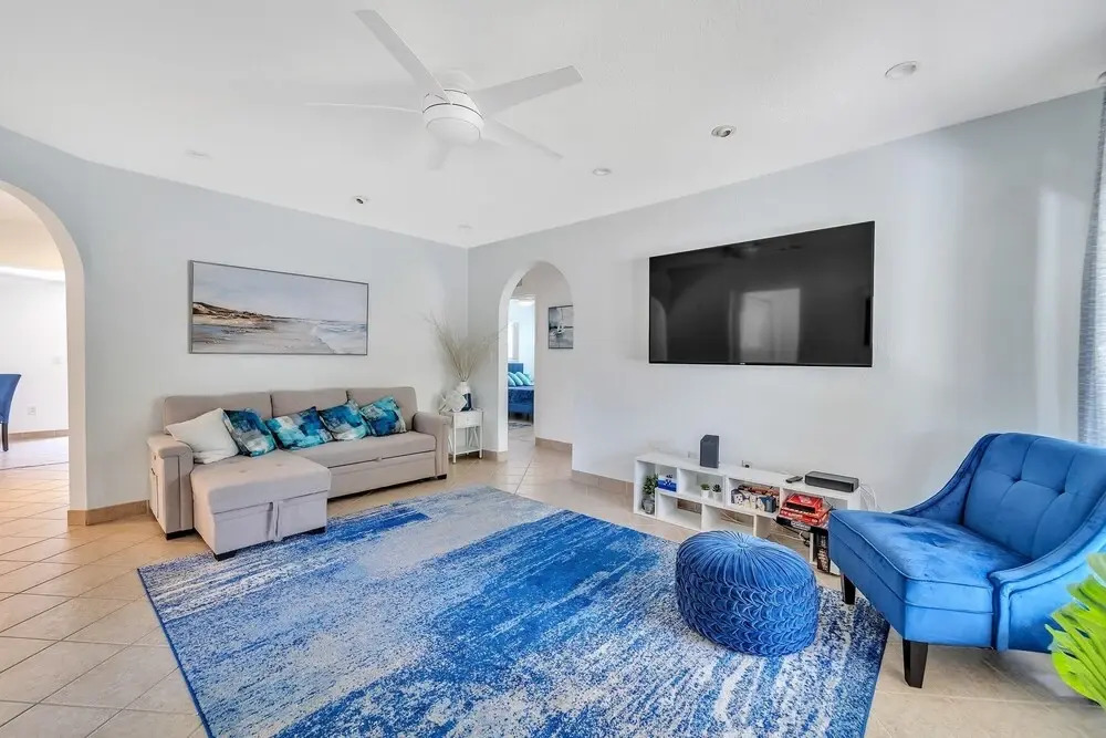 Oakland Park Fl Home Fun In Paradise And Close To Beaches 3 Bedroom Home by Redawning