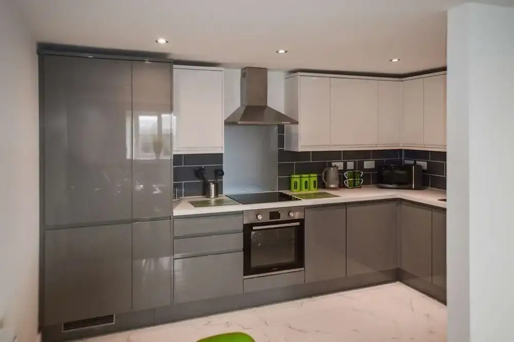 Anstey Heights Apartments