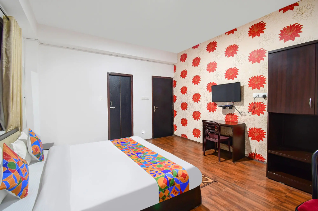 Fabhotel Snoopy