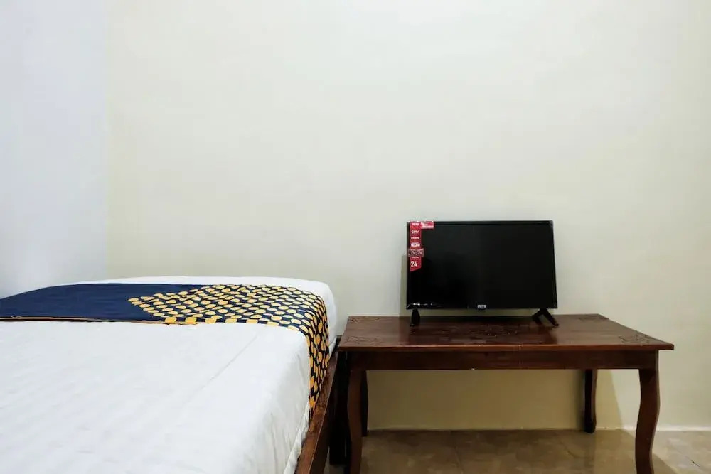 SPOT ON 2742 R5 Homestay