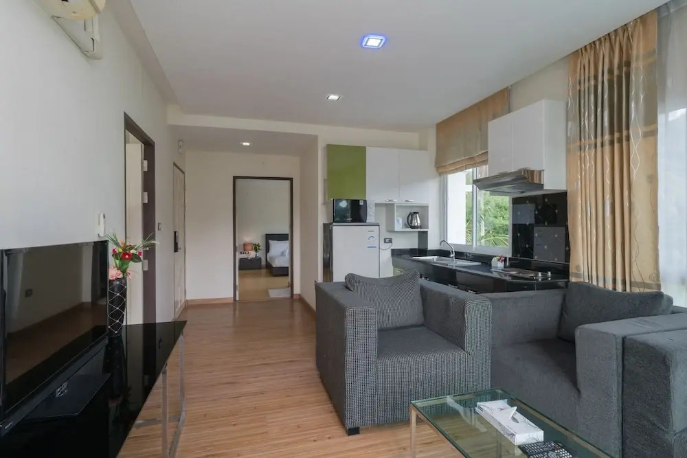 GoldStone Residency Patong , Phuket