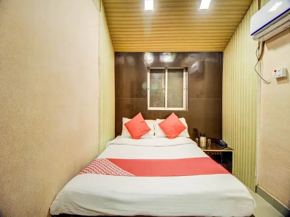 Oyo 24302 Blue Park Nature Resort